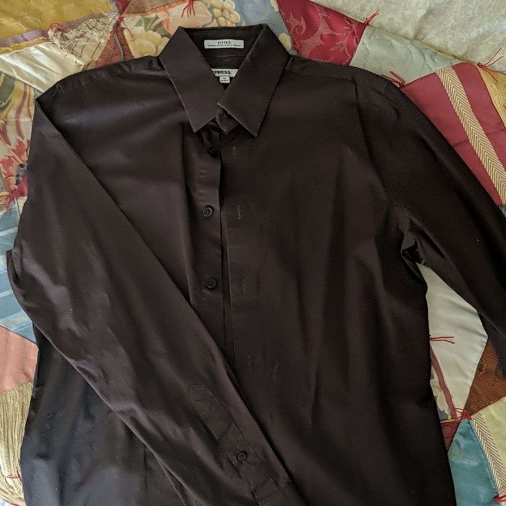 Express button down - Picture 1 of 2